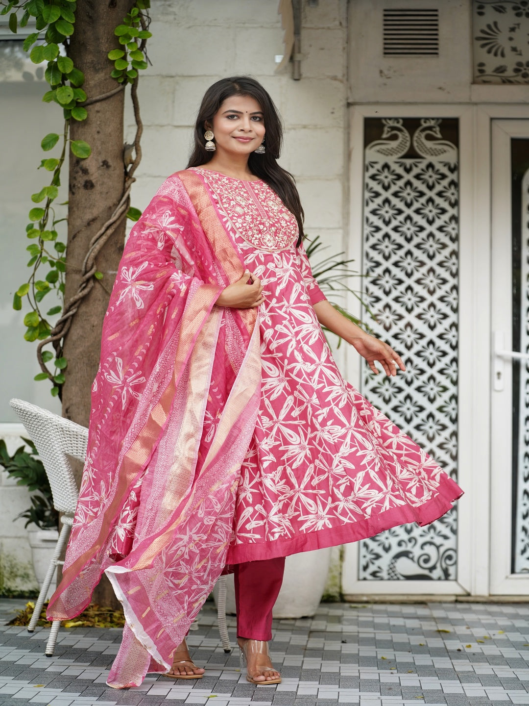 Pink Embroidered Anarkali Vatican Suit Set