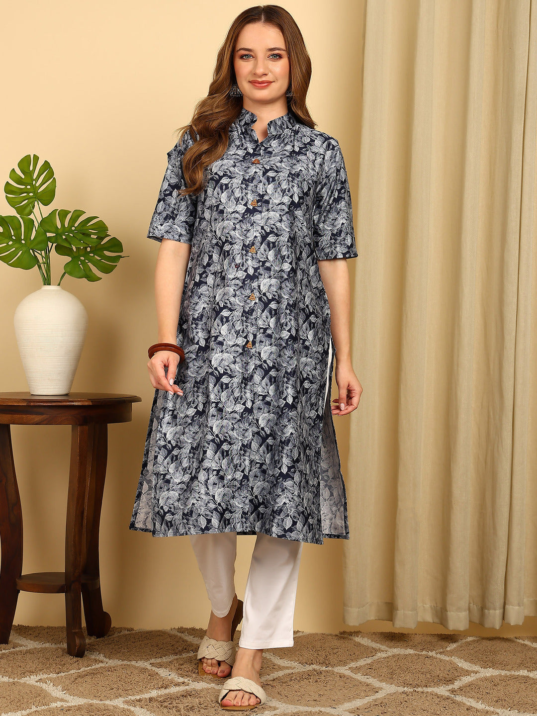 Indigo Blue Solid Cotton Blend Classic Fit Straight Kurta