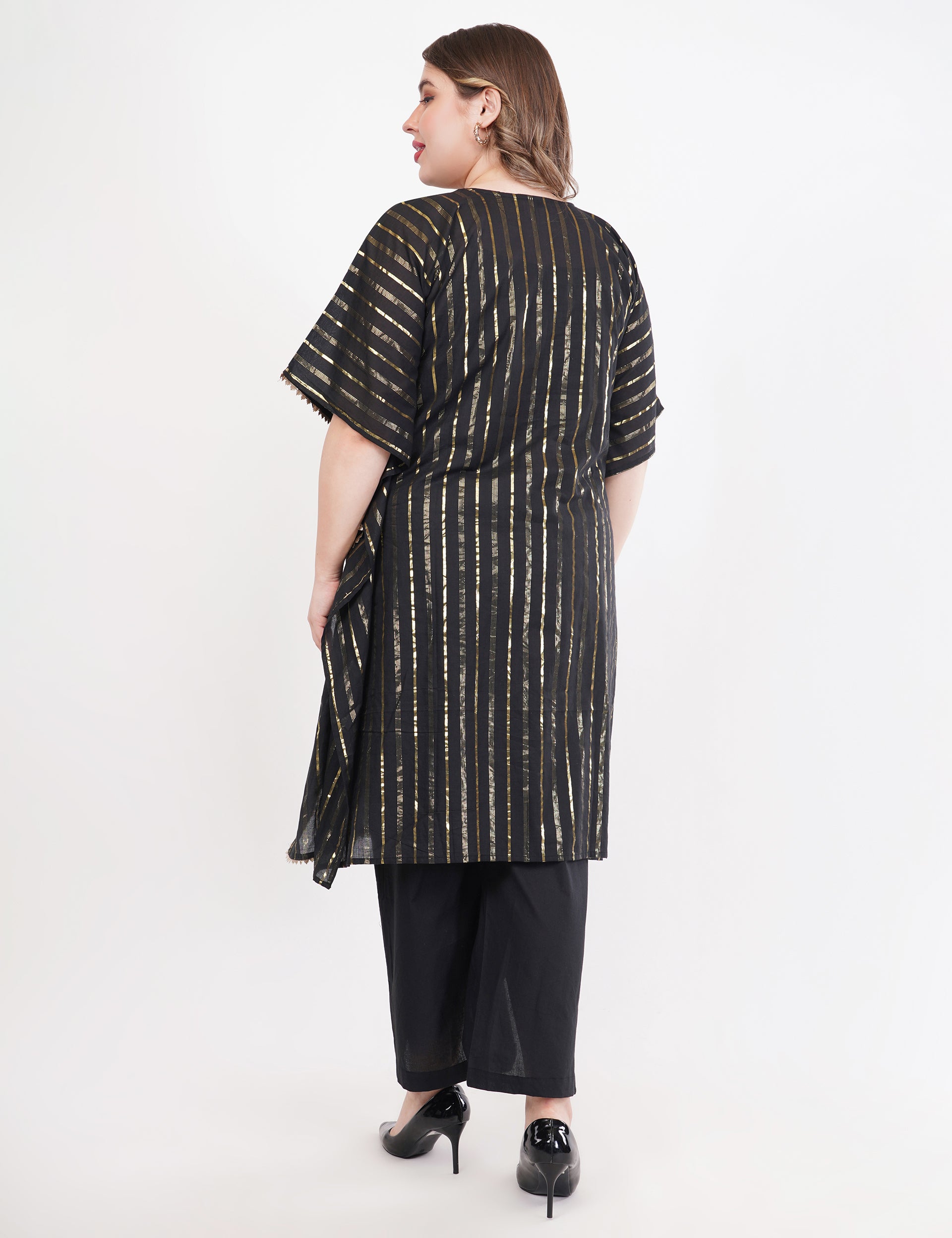 Black Kaftaan Co-Ord Set With Embroidery & Tassel Details - Set Of 2
