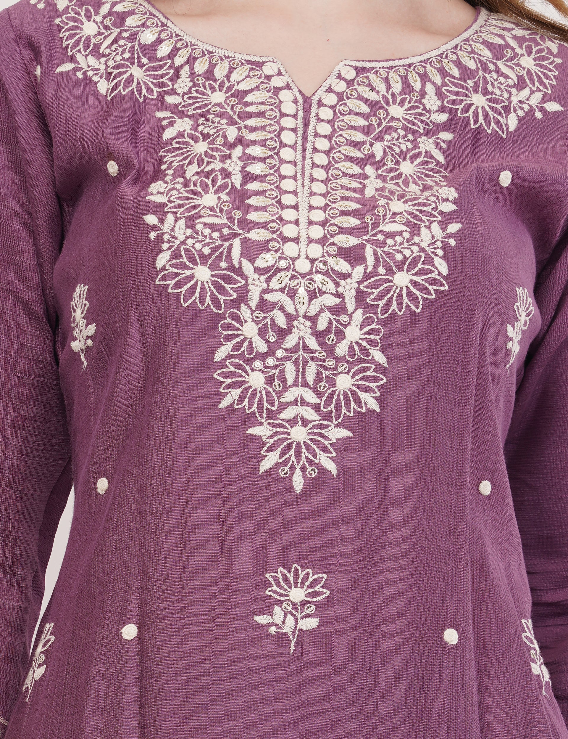 Lavender Ethnic Co-Ord Set With White Embroidery - Set Of 2
