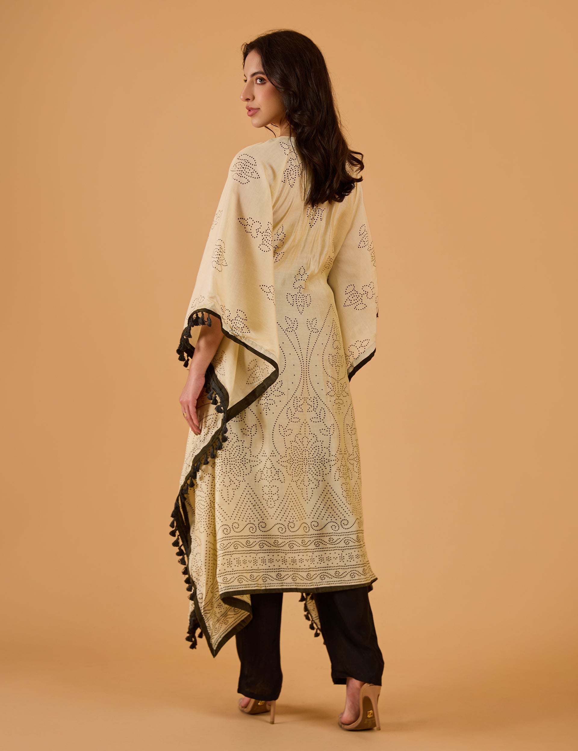 dhartii Off-White Ethnic Print Silk Fusion Kaftan