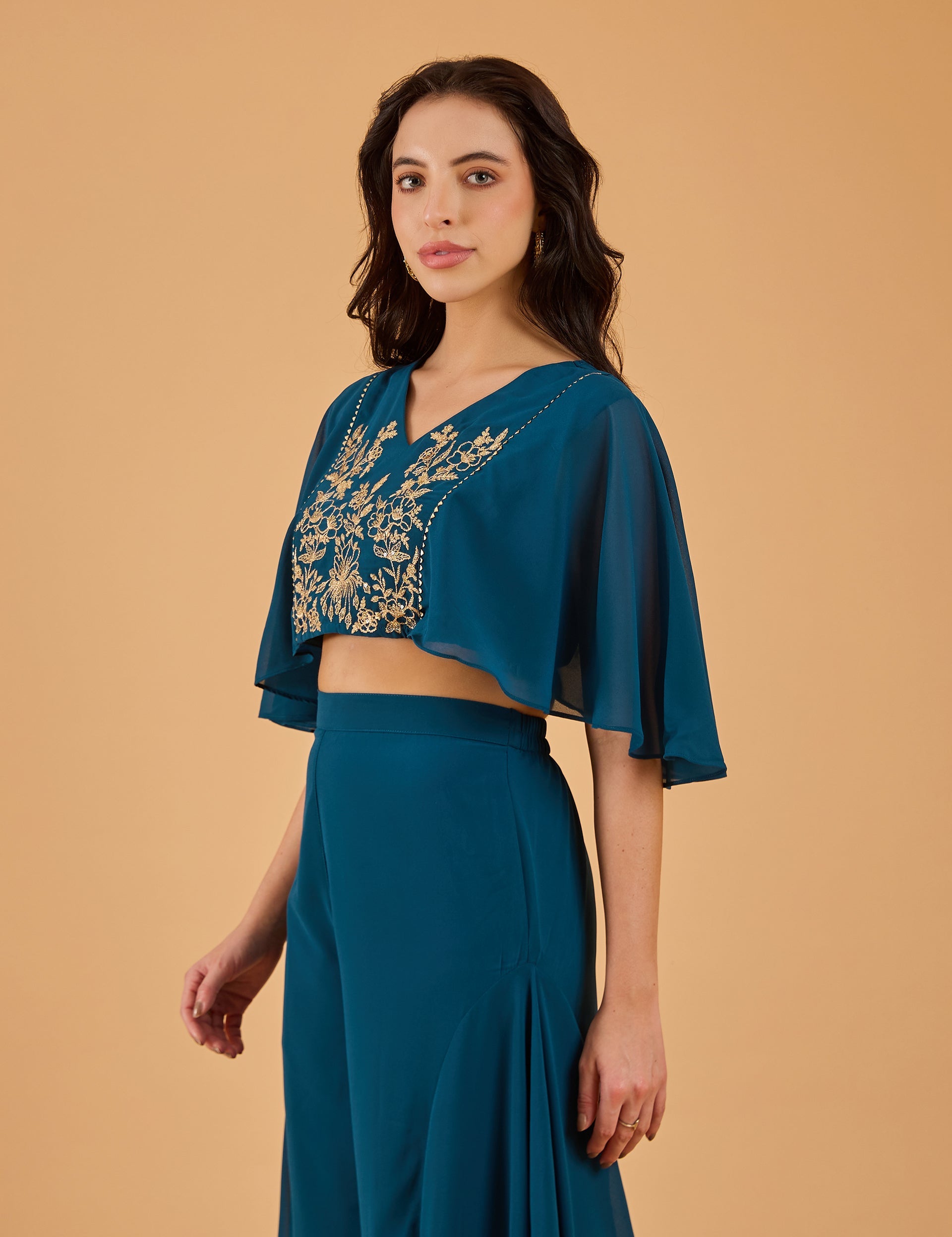 dhartii Teal Bloom Solid Embroidered Fusion Set