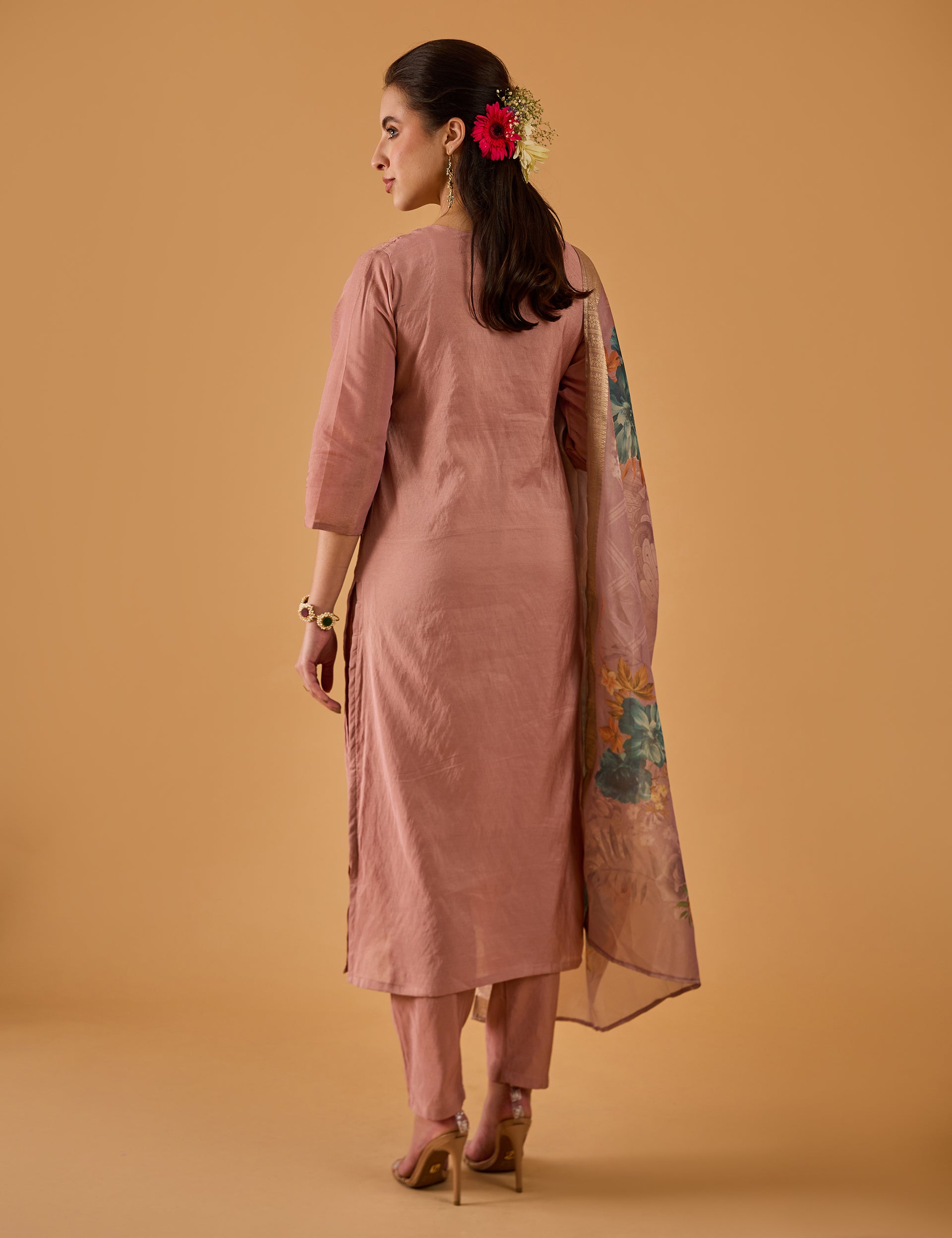 dhartii Peachy Pink Embroidered Silk Blend Kurta set