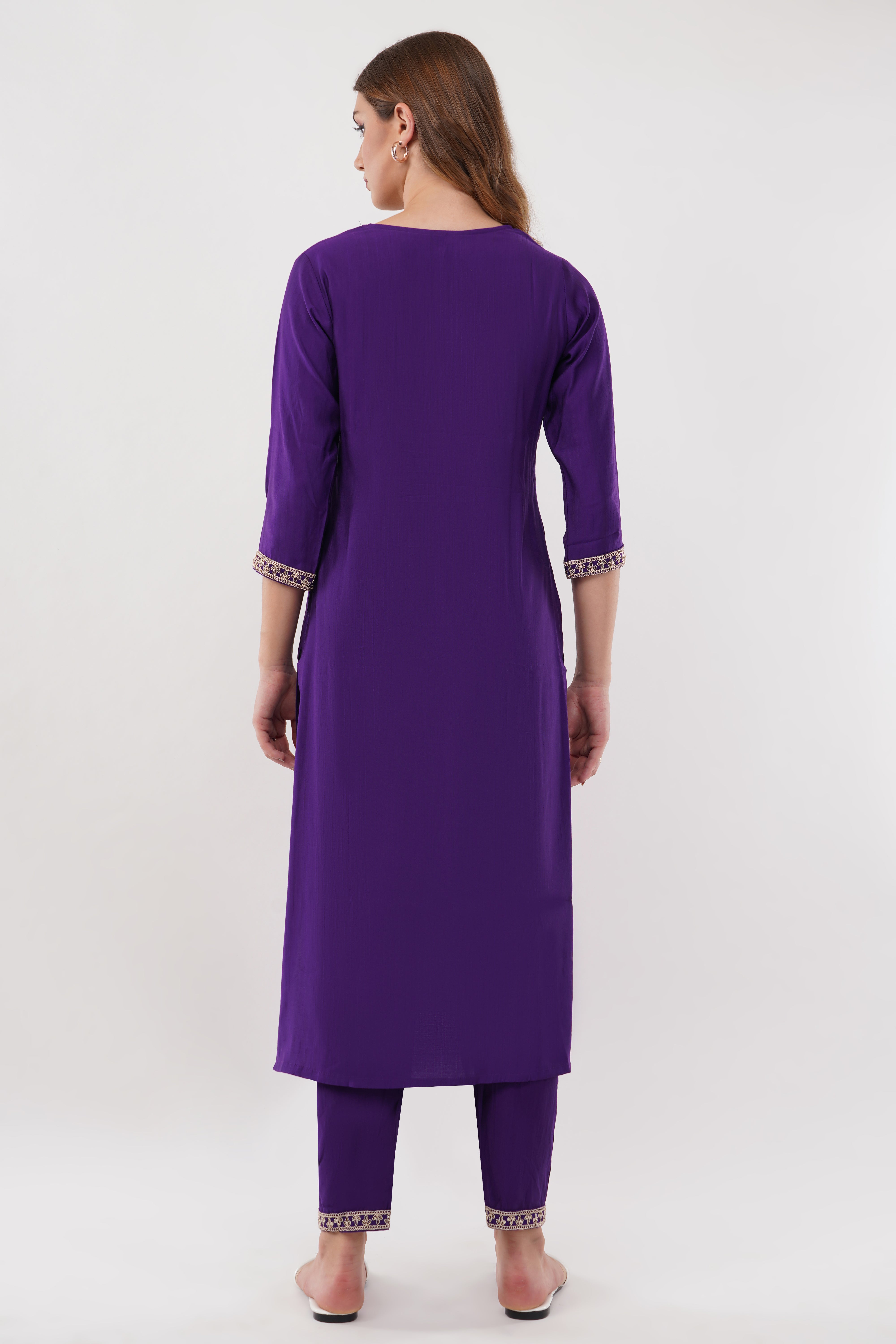 Purple Silk Straight Suit With Graceful Dupatta - Set Of 3