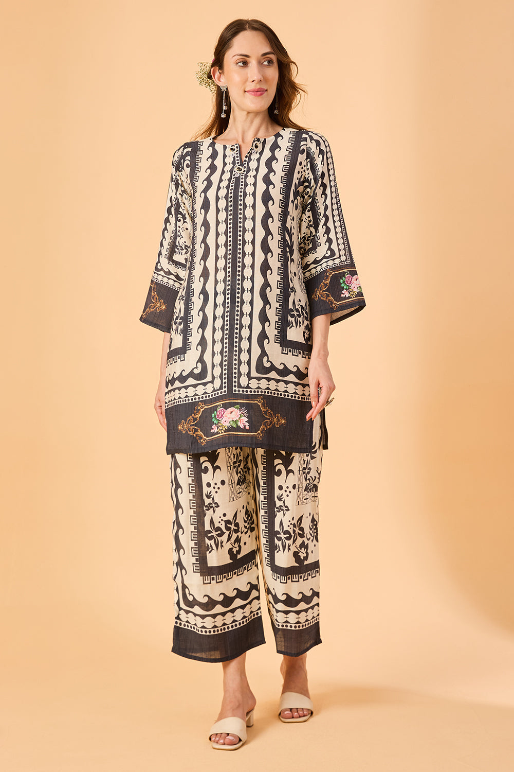 dhartii Black Muse Printed Co-Ord Set
