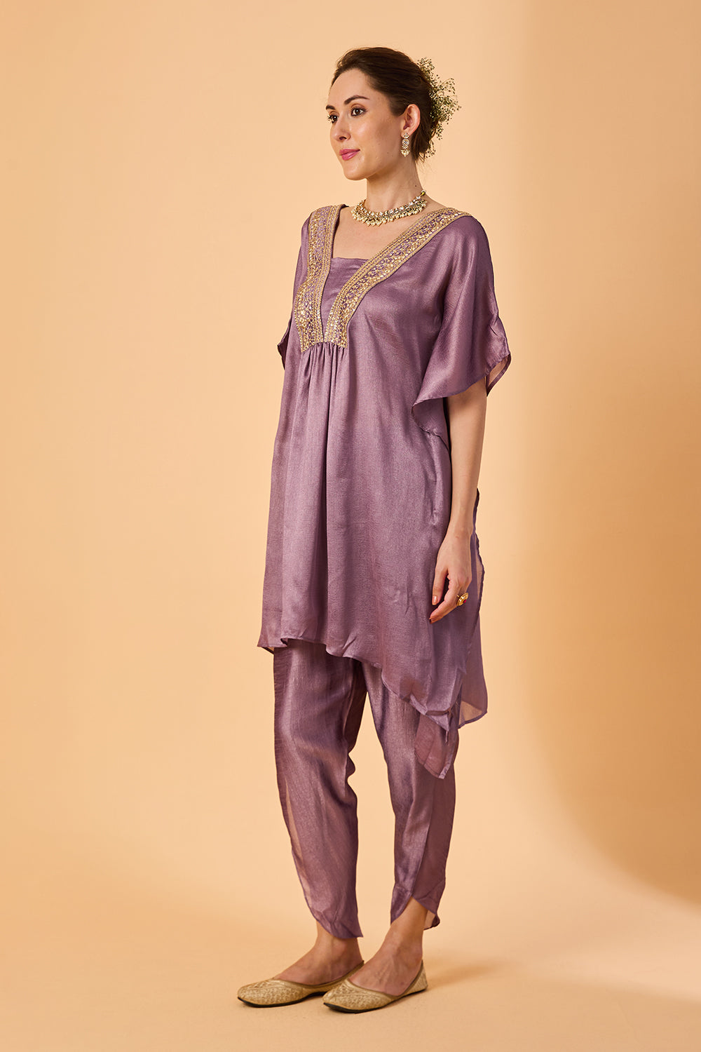 dhartii Shiny Lavender Embroidered Art Silk Fusion Set