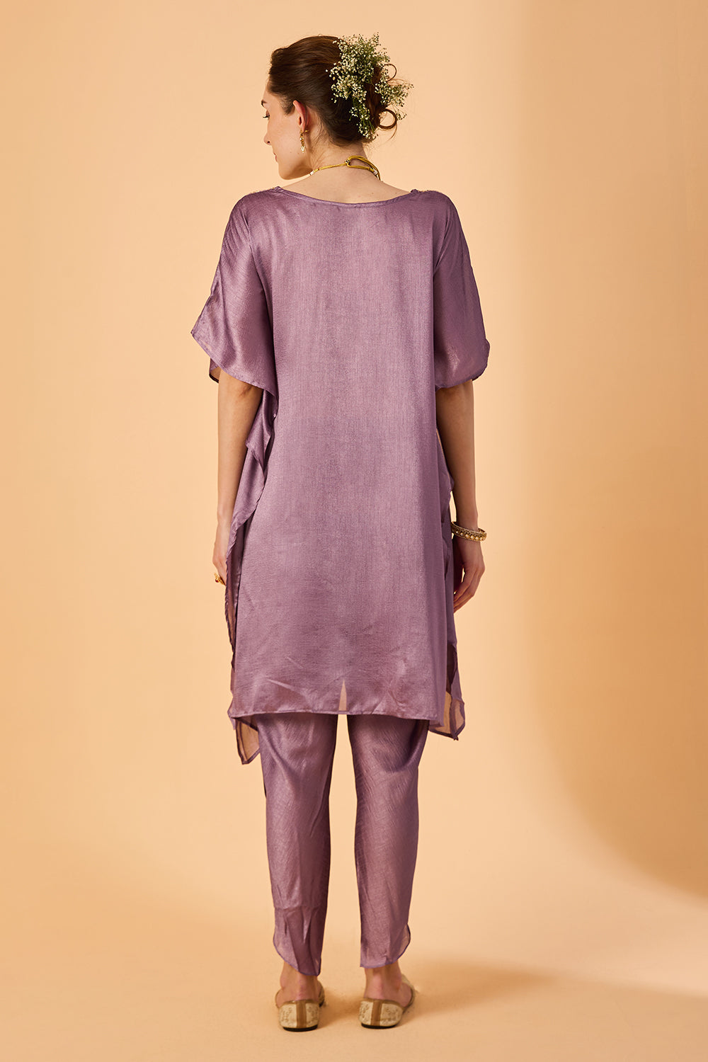 dhartii Shiny Lavender Embroidered Art Silk Fusion Set