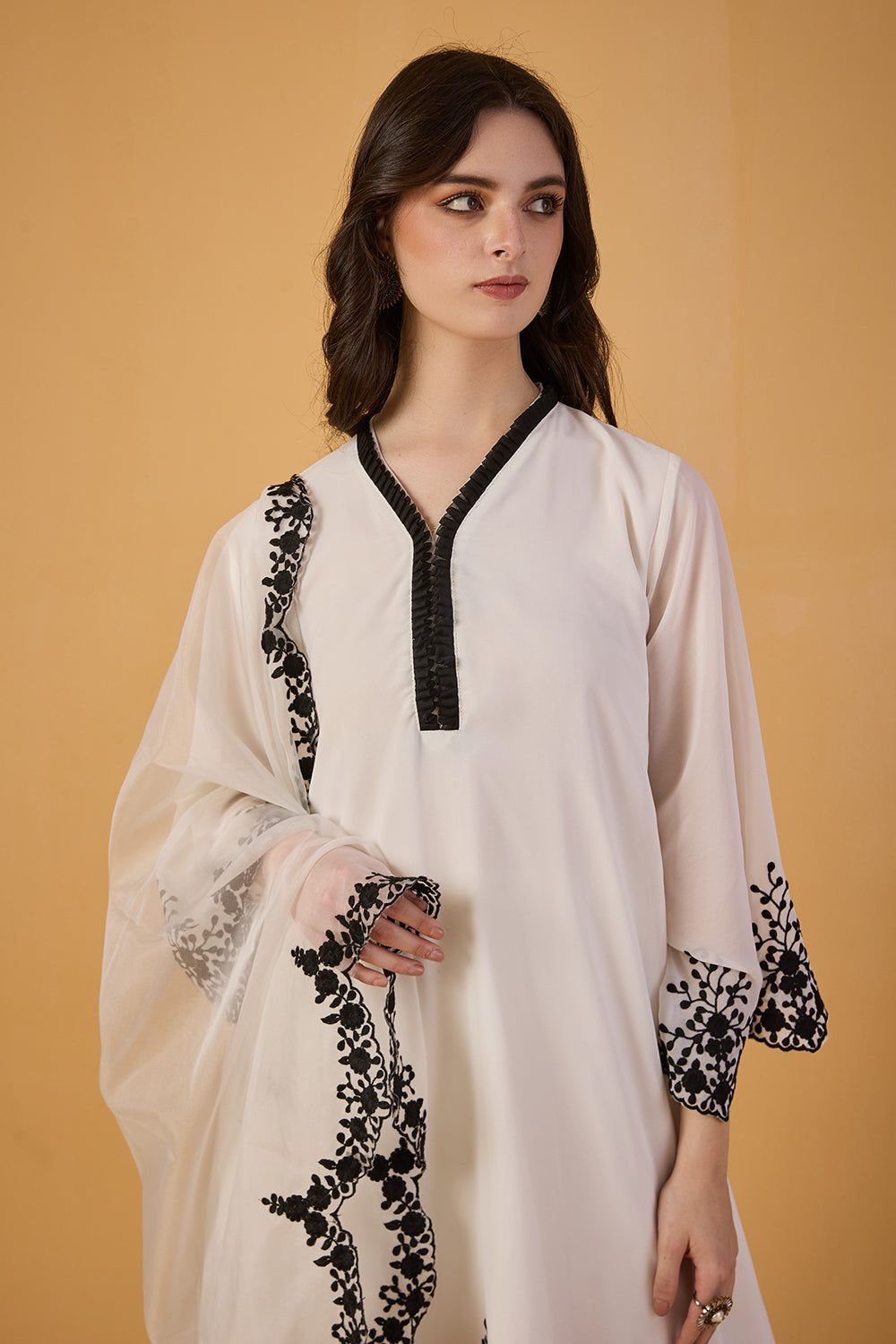 dhartii Elegant Off-White Embroidered Georgette Suit Set