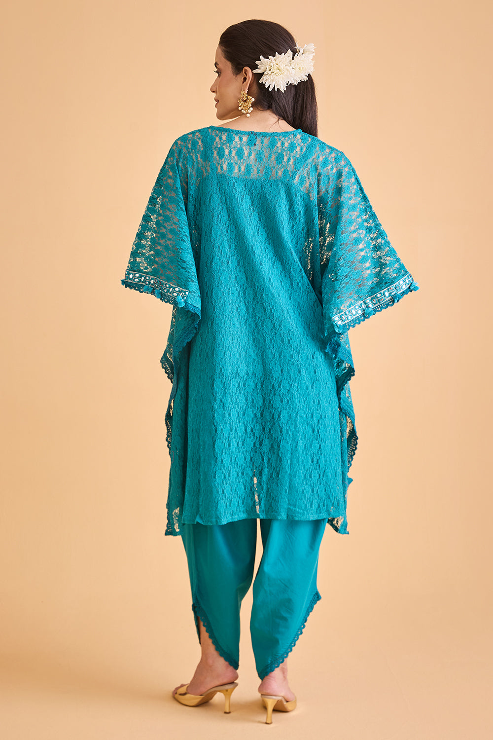 dhartii Turquoise Blue Embroidered Kaftan Set
