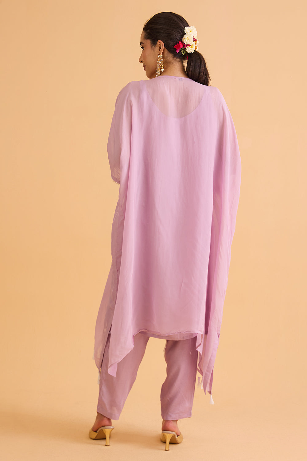 dhartii Soft lavender Embroidered Crepe Kaftan Set