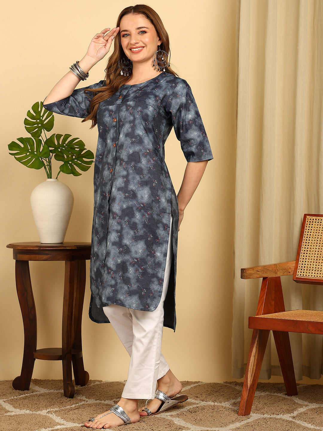 Indigo Blue Solid Cotton Blend Basic Straight Kurta