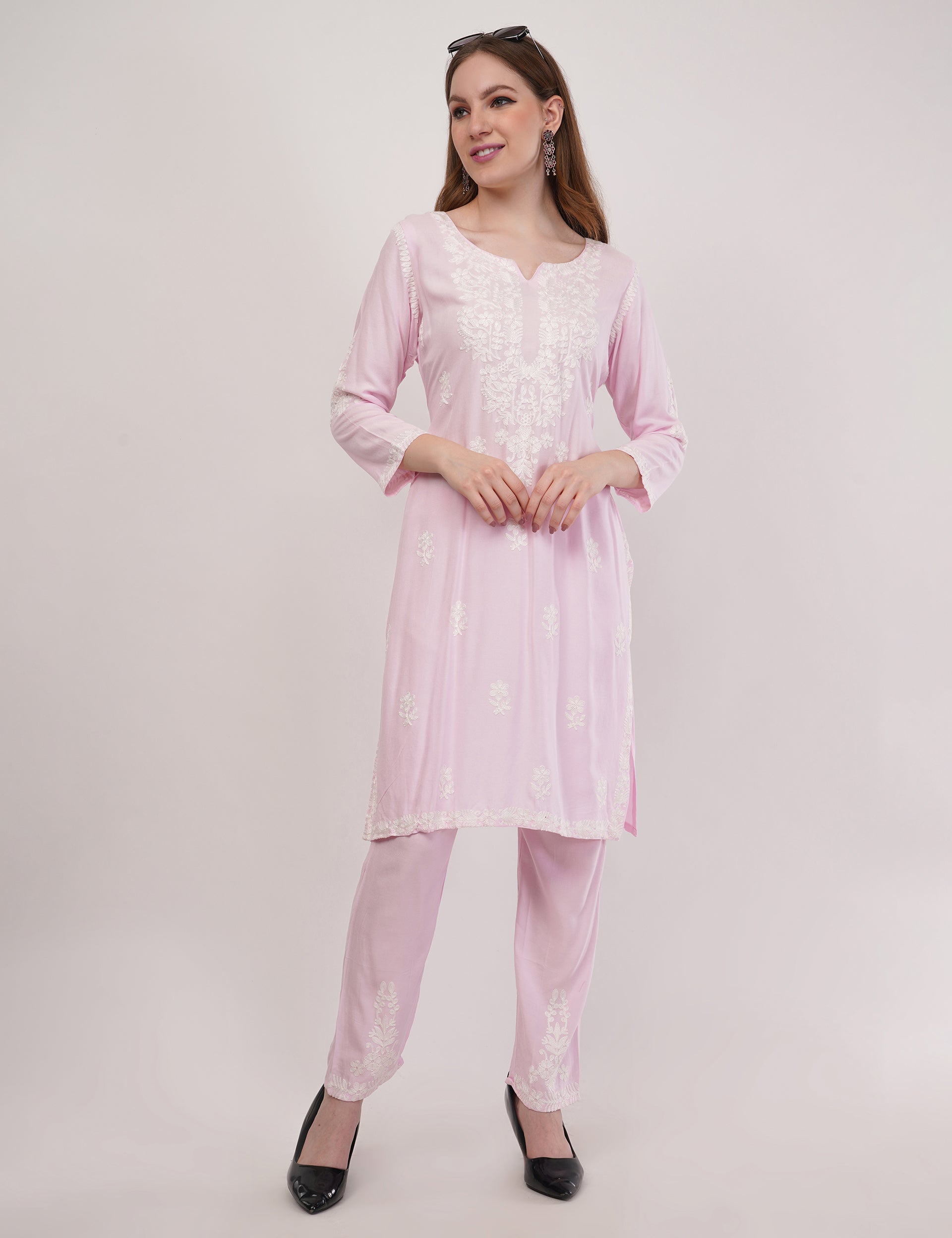 Light Pink Ethnic Kurti Co-Ord Set With White Embroidery - Set Of 3