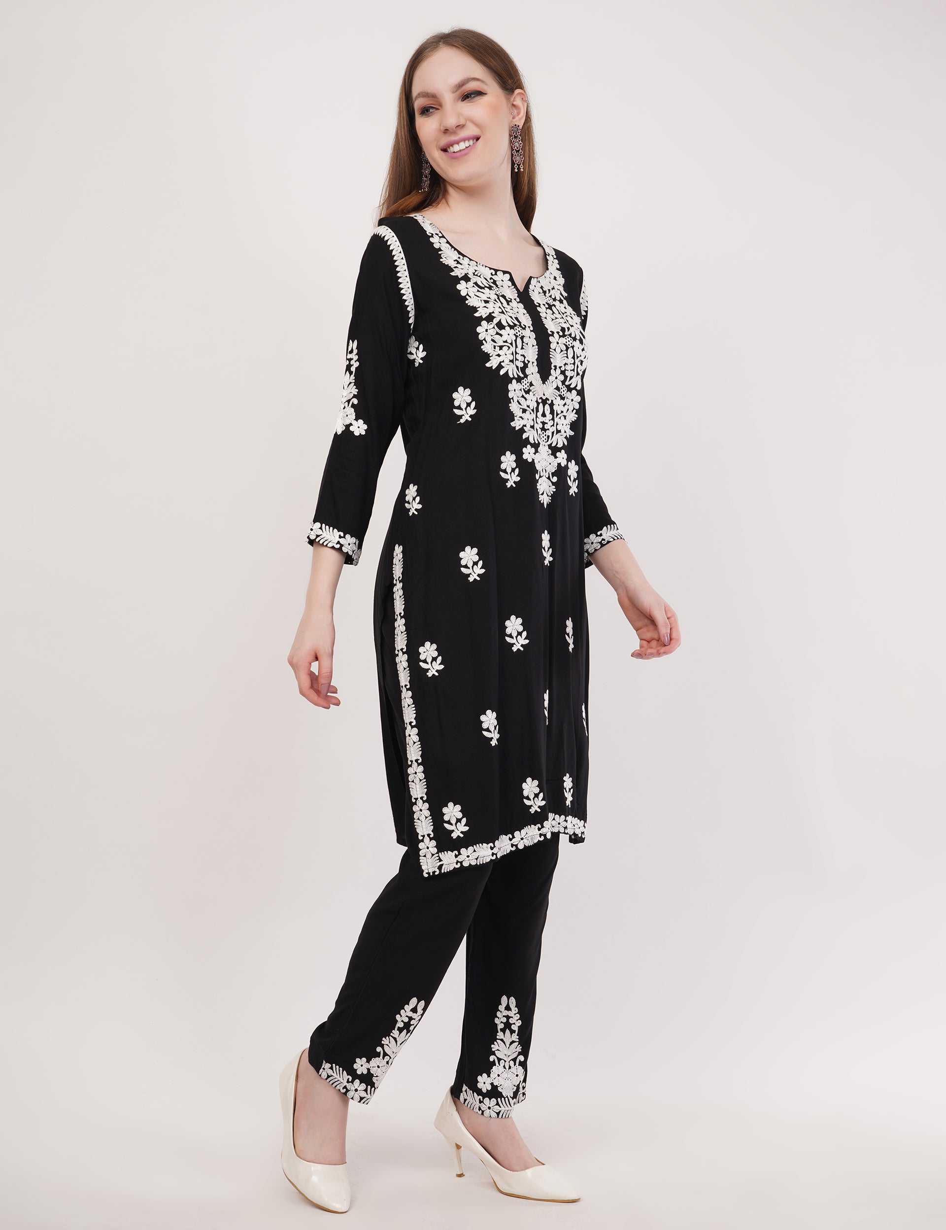 Black Ethnic Kurti Co-Ord Set With White Embroidery - Set Of 2