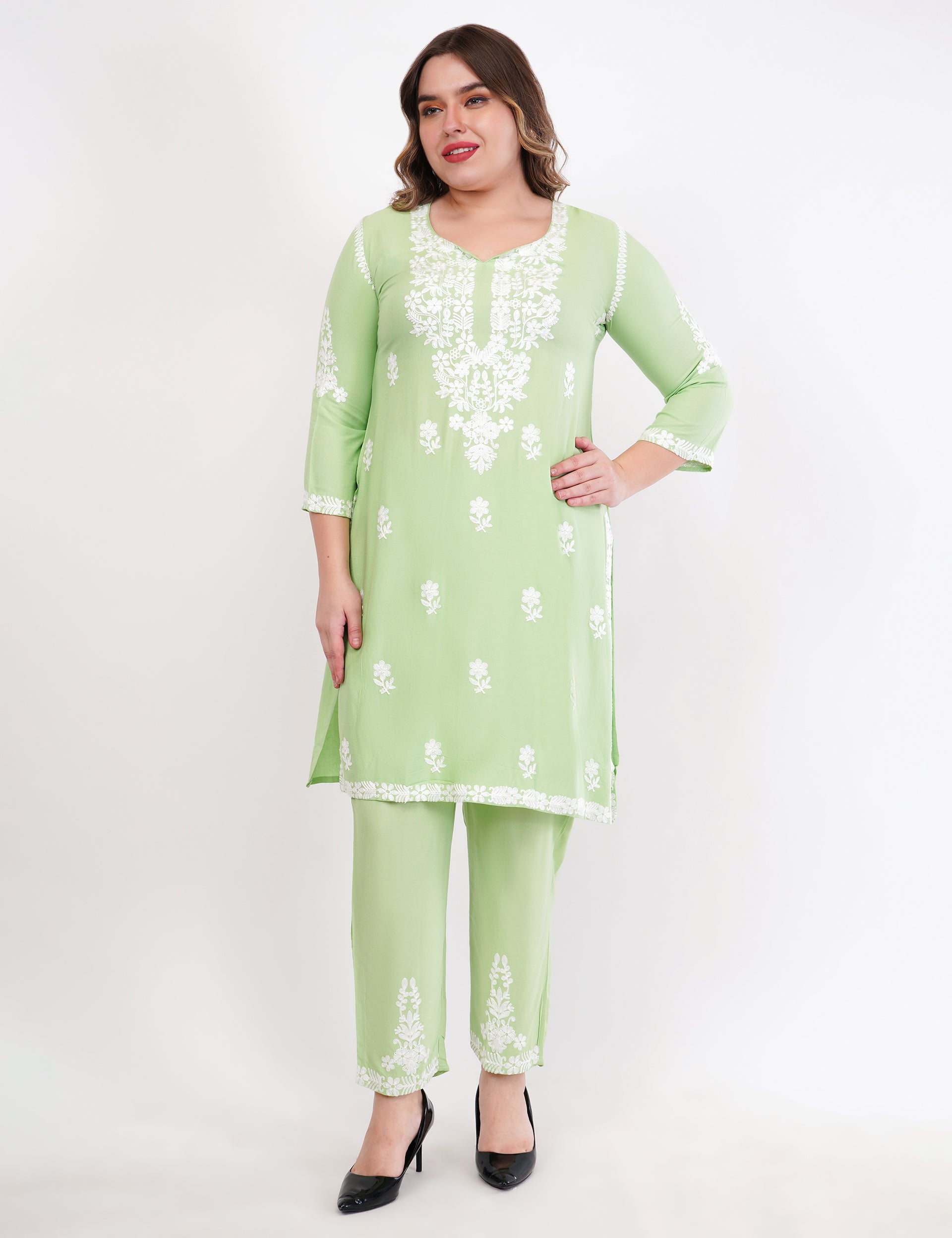 Light Green Ethnic Kurti Co-Ord Set With White Embroidery - Set Of 3