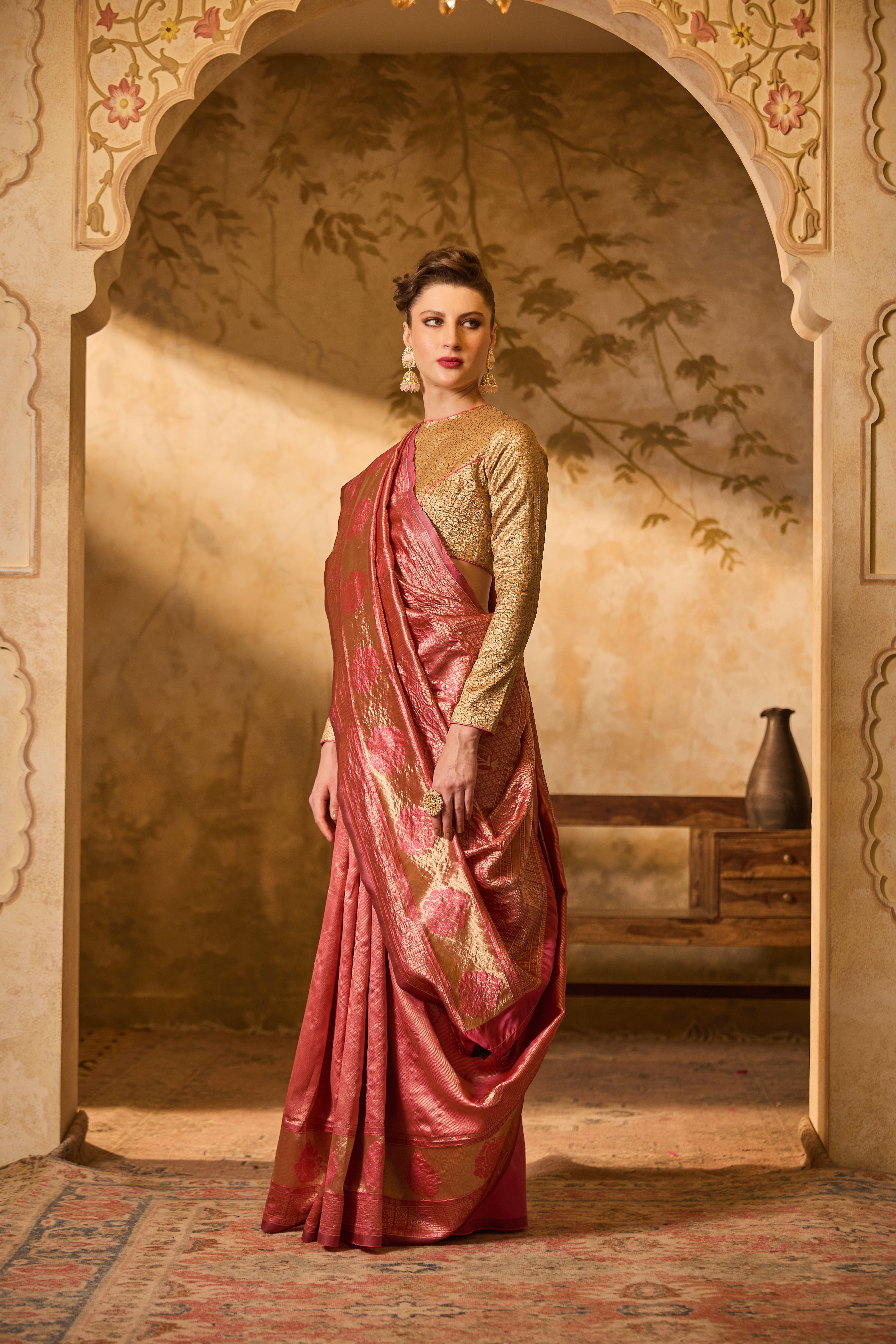 Pink & Gold Banarsi Silk Saree With Intricate Floral Zari Motifs