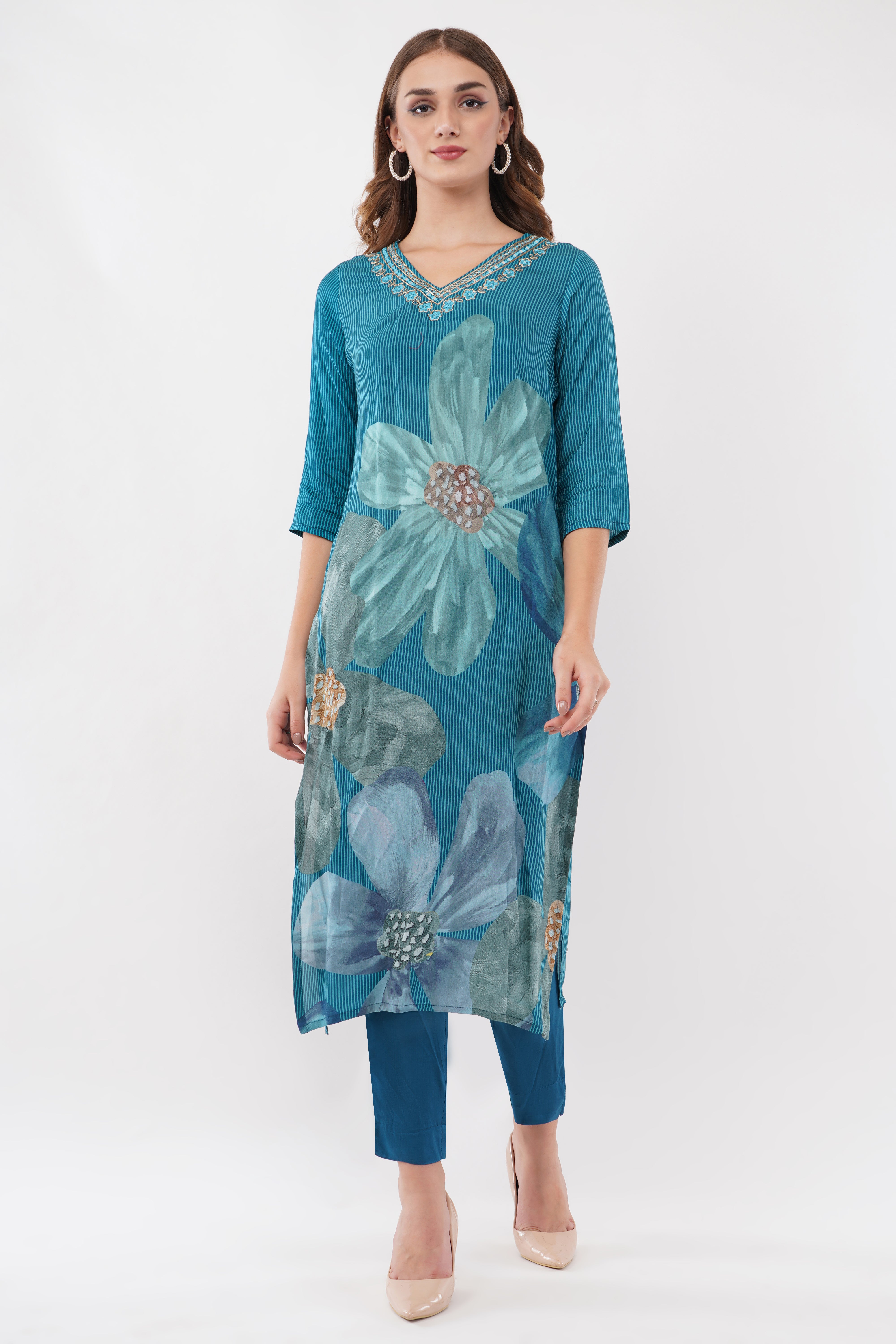 Muslin Organza Dupatta With Digital Printed Teal Blue Suit - Set Of 3