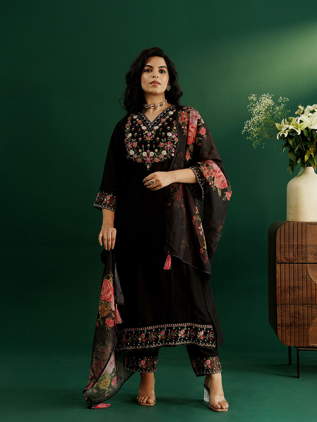 dhartii Fashionable Black Trending Thread-Embroidered Suit Set with Floral Printed Dupatta and Pants (3 Piece Set)