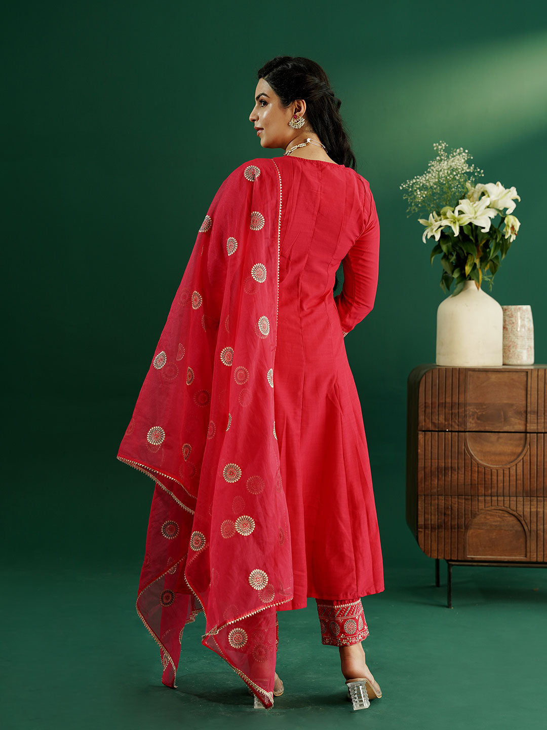 dhartii Classy Fuchsia Pink Delicate Neck Embroidered Anarkali Set with Organza Dupatta and Pants (3 Piece Set)