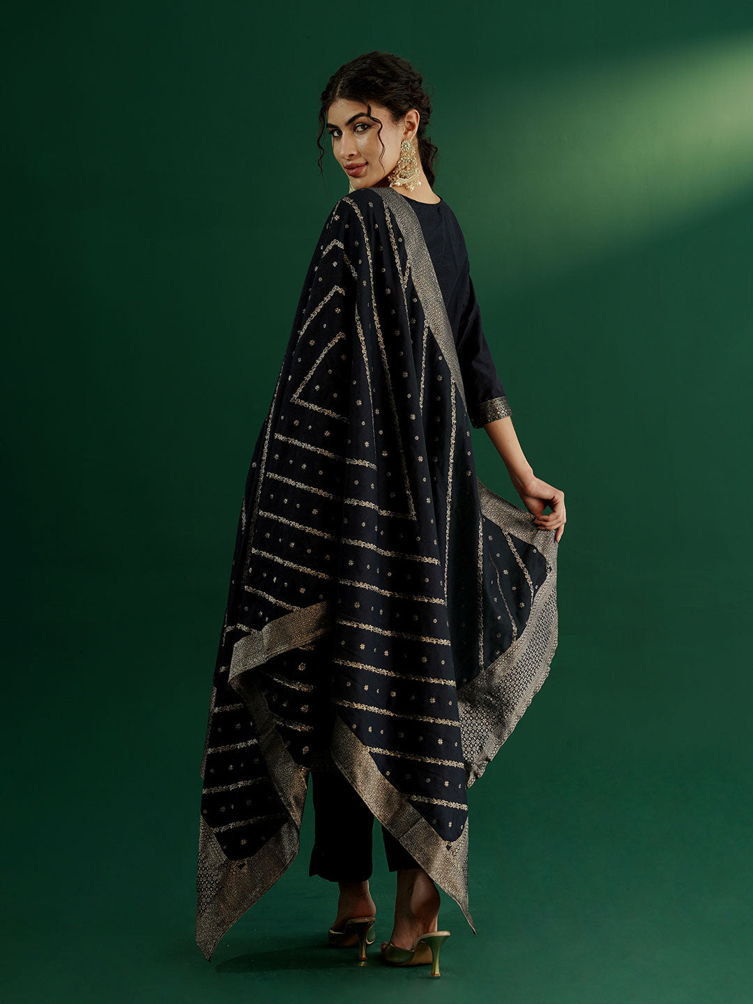 dhartii New Age Navy Blue Royal Brocade Suit Set with Dupatta and Pants (3 Piece Set)