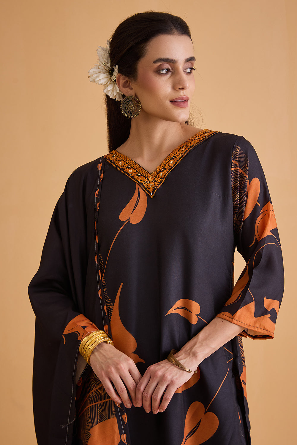 dhartii   Black Abstract Crepe Kurta set