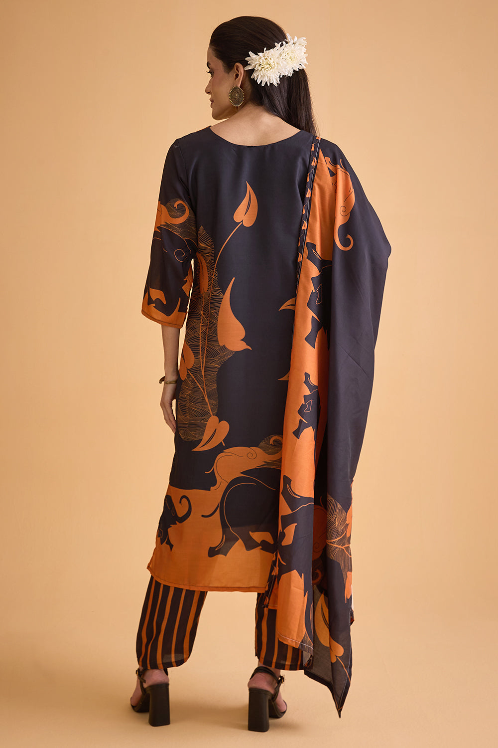 dhartii   Black Abstract Crepe Kurta set